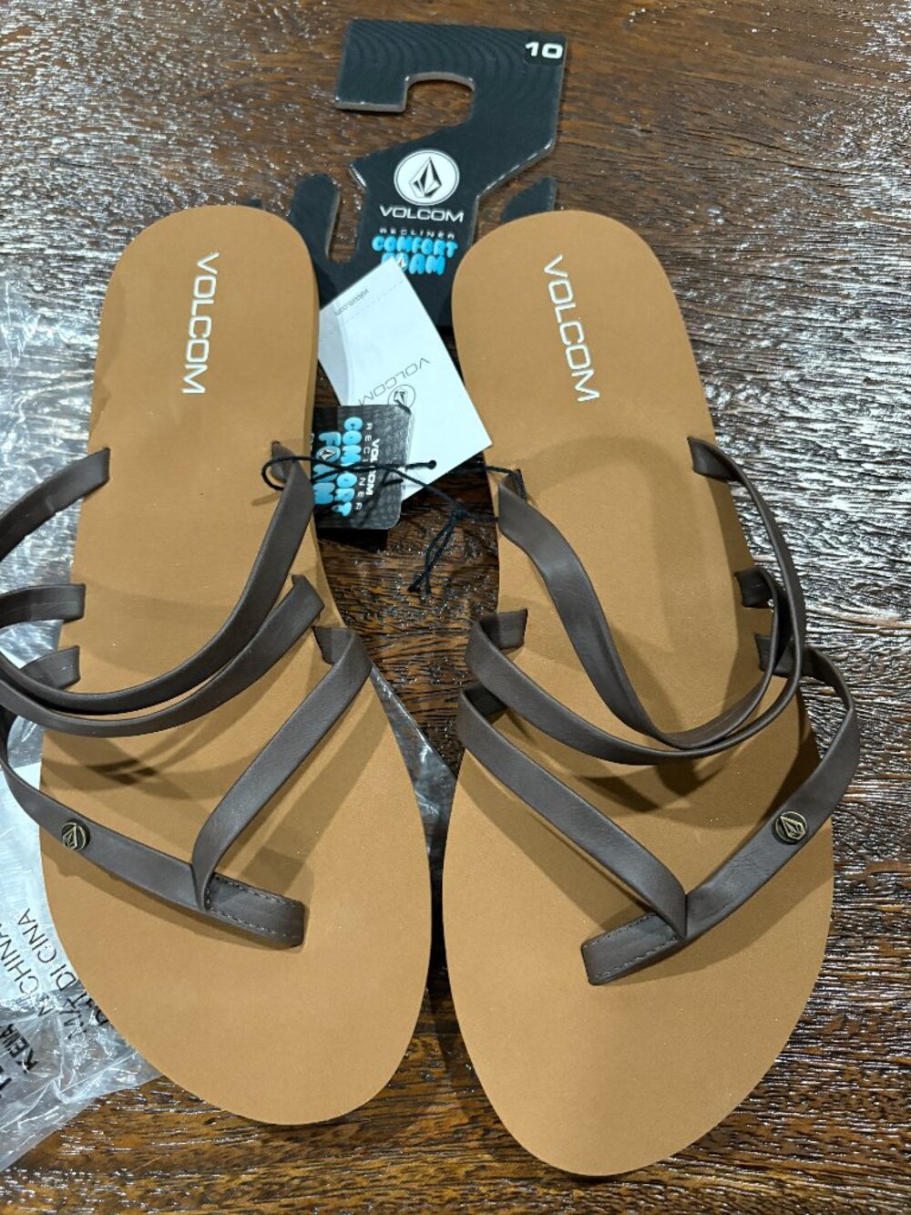 Volcom Recliner Comfort Foam Brown Flip Flop Sandals Shoes sz 10 NWT NEW